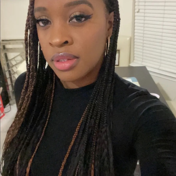 Meet your Posher, Kiara - Picture 3 of 4